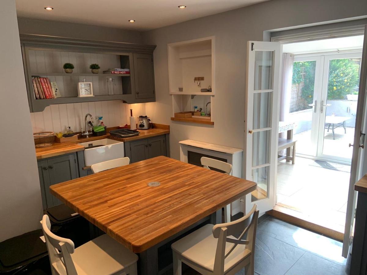 Charming 3-Bed Cottage In Swanage Eksteriør billede
