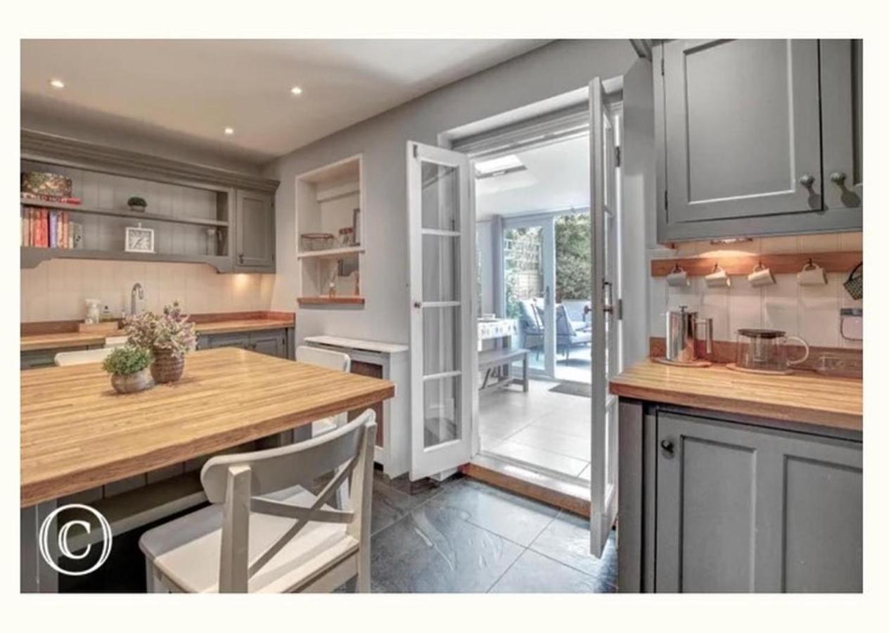 Charming 3-Bed Cottage In Swanage Eksteriør billede
